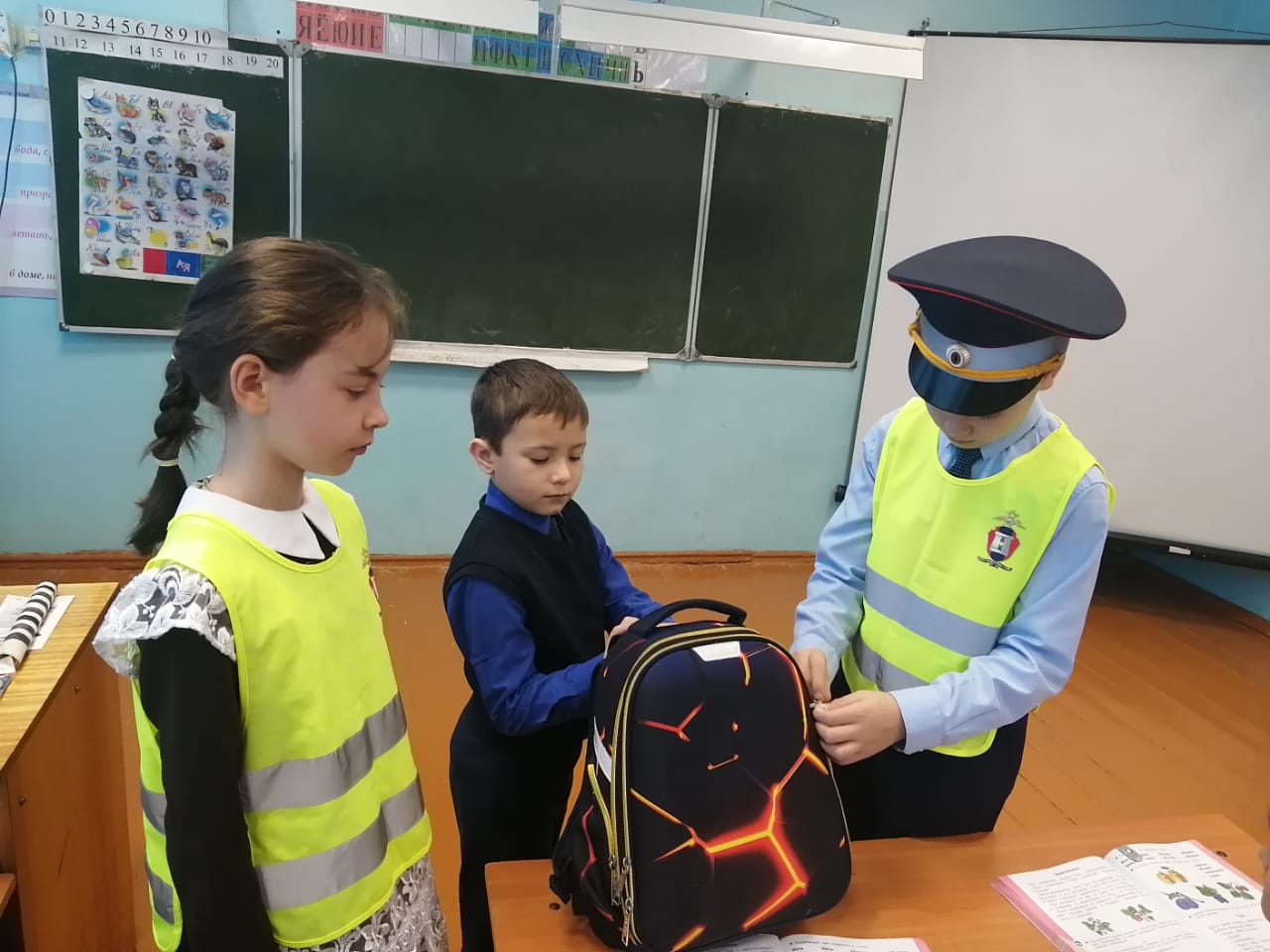 Акция &amp;quot;Юный пешеход&amp;quot;.